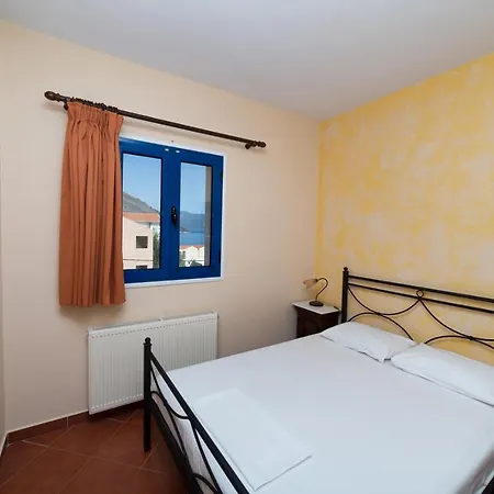 شقة Natassa Penthouse Sea View 30m From Sea