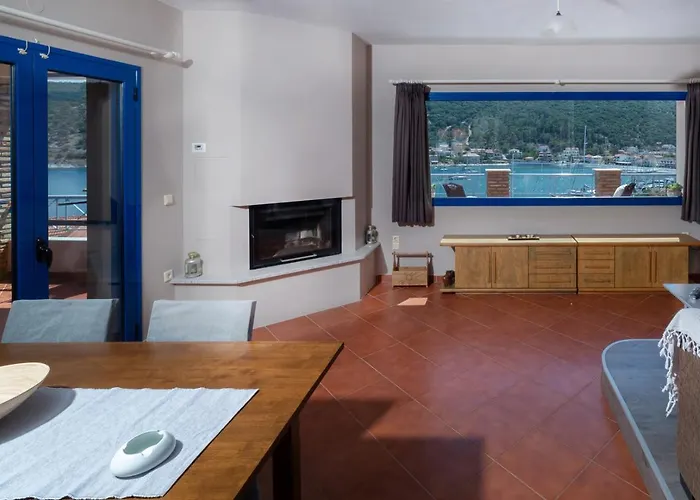 Natassa Penthouse Sea View 30m From Sea Agia Efimia