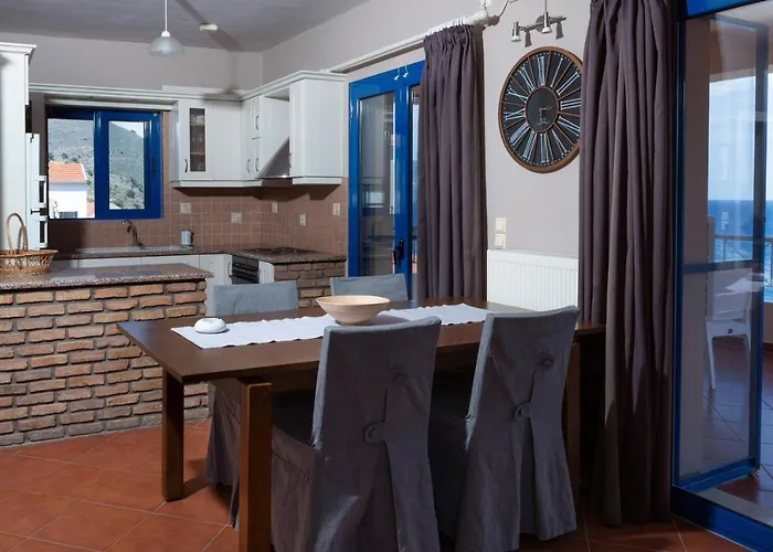 Natassa Penthouse Sea View 30m From Sea Appartamento *