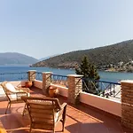 Natassa Penthouse Sea View 30m From Sea