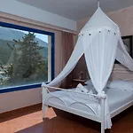 Natassa Penthouse Sea View 30m From Sea