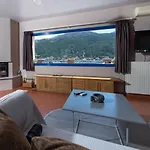 Natassa Penthouse Sea View 30m From Sea أيّا إفيميا