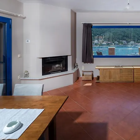 Natassa Penthouse Sea View 30m From Sea Agia Efimia