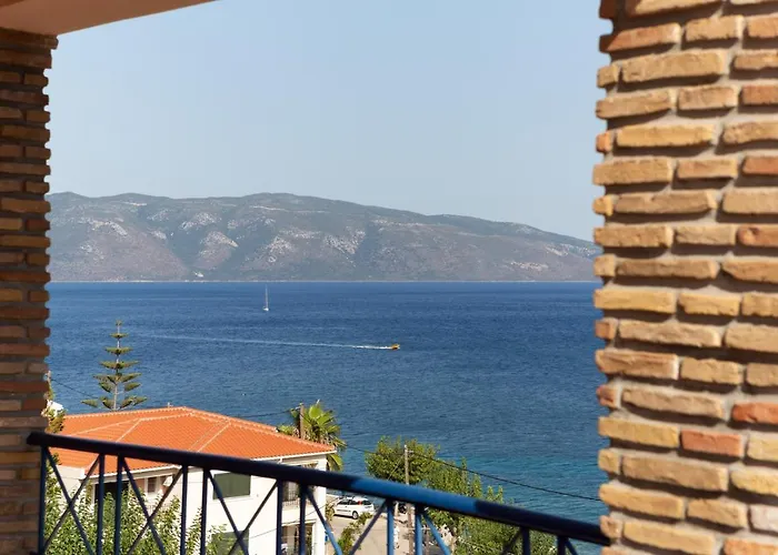 Natassa Penthouse Sea View 30m From Sea Apartment *