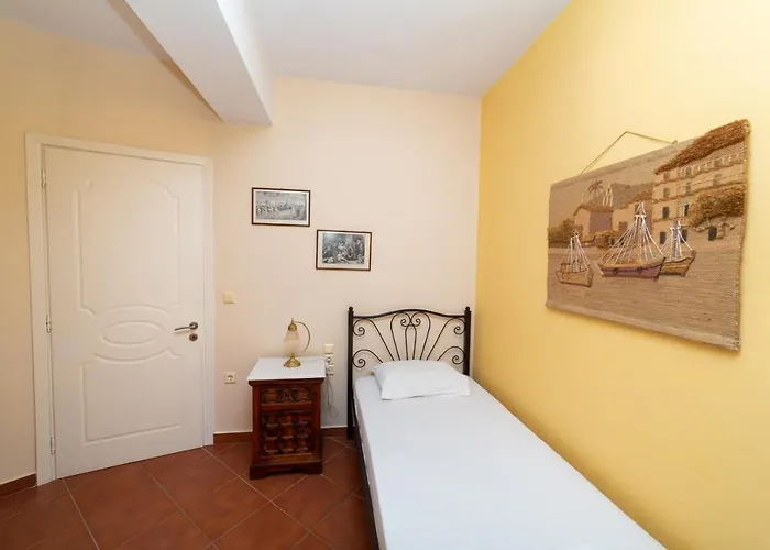 Natassa Penthouse Sea View 30m From Sea Apartment Agia Efimia