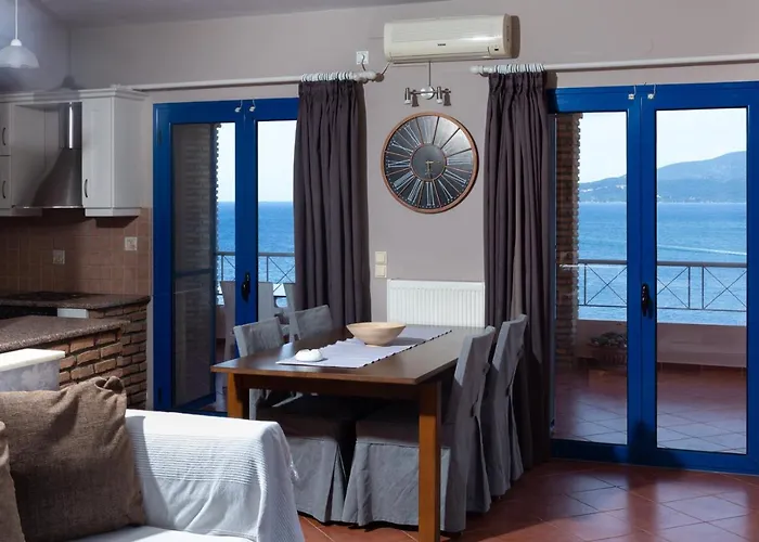 Apartment Natassa Penthouse Sea View 30m From Sea