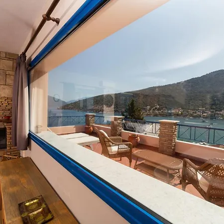 Natassa Penthouse Sea View 30m From Sea