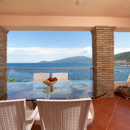 公寓 Natassa Penthouse Sea View 30m From Sea Agia Efimia